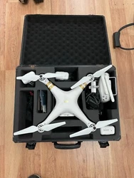 DJI PHANTOM 3 PROFESSIONAL 4K QUADCOPTER DRONE W/Case