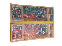 Matching numbers on this set #8.  Variant edition and regular edition.  Please note the corners are damaged and these...
