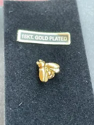 18 Karat Gold Plated Bee Pin/Brooch. Pre-owned Not used.