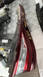 Numéro de pièce fabricant : 265506075R. Nombre de portes : 5. Couleur : Gris clair. Code moteur : K9K 872. Cylindrée...