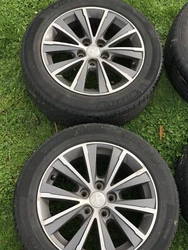 Bonjour, je vend 4 jantes de 308 t9 avec 4 pneus en bon état. 205/55/16 a venir chercher sur place