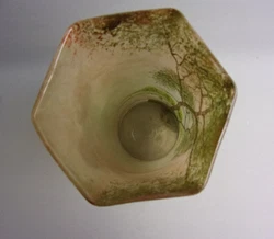 Col 9,9 cm x 9,9 cm.