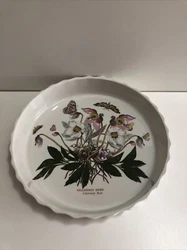 Quiche/Tart 11”Botanic Garden Circa 1818 Helleborus Niger By PORTMEIRION Made in EnglandThe plate is used but in...
