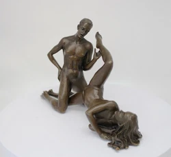 Nous concentrons nos efforts dans la recherche d’objets d’art étonnants et de qualité supérieure en édition...