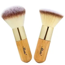 2-piece makeup brush set is suitable for setting the base as liquid/cream and powder foundations.