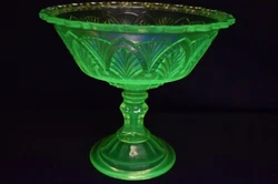 Clear Glass Candy Fruit Bowl Fan and Gothic Arch Vaseline, uranium one saw tooth on rim chipped off.