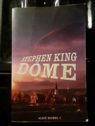 lot de livres kingDôme tome 1/Stephen King.  Envoi rapide et soigné par mondial relay merci