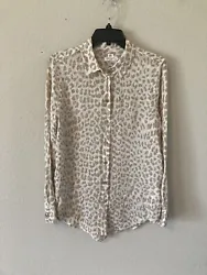 Equipment Femme Silk Blouse Womens Size Medium Pink And Cream Animal Print. Great used condition From a smoke free home...