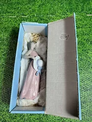 LLADRO Pamela Plantada Dreamer Girl In Pink Dress with Straw Hat #5008 Retired. Approximately 10 inches tallExcellent...