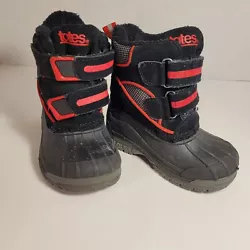 Totes Ransley Kids Unisex Snow black red boots Size 5 Toddler EUC.  -Excellent Pre-owned Condition, -Excellent tread...