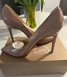 NEW Christian Louboutin Pigalle 100 Patent Nude Size 40 EU / 9 US Woman Heels. Bought in Italy. Have original paperwork...