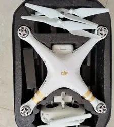 DJI Phantom 3 Professional 4K 3-Axis Gimbal Camera Drone Quadcopter.