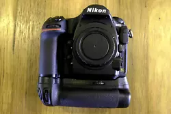 For sale is my beloved Nikon D850 DSLR, in absolute mint condition, with a very low shutter count of only 7758...