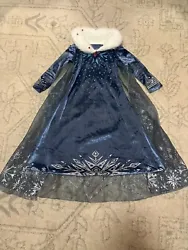 Frozen Elsa Dress Halloween Costume 4t. Condition is Pre-owned. Shipped with USPS Ground Advantage.