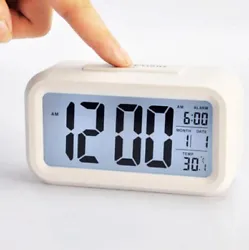 Smart Clock Sounds: Digital alarm clock sounds stronger gradually, softly wake you up from dream. Special snooze...