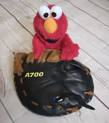 Wilson A700 First Base Glove. Mitt is in very nice condition. Right Hand Throw.