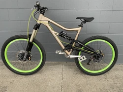 2011 Santa Cruz Bullit DH Bike Upgraded. Bike is in good shape, has normal wear. Many upgrades listed below. Measures...