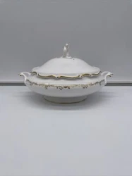 Royal Doulton Richelieu Covered Vegetable Tureen - White Gold Trim Bone China. Gorgeous like new Condition tureen No...