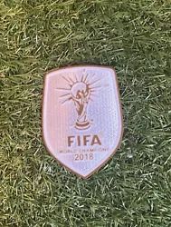 Patch coupe du monde 2018 applicable sur les maillots de l’équipe de France vainqueur en Russie. Aussi applicable...