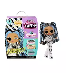 NEW SIZE: Unbox an entirely new size of LOL Surprise doll. IN BETWEEN LOL dolls and OMG fashion dolls.