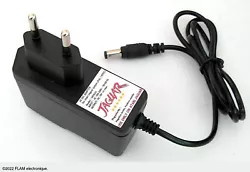 Atari JAGUAR Power Adapter 100 to 240V (50-60Hz). 1 x a daptateur secteur pour Atari Jaguar. Output Power procured for...