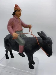 Je vends cet ancien santon rare à trouver.Santonnier à identifier.Hauteur de 23 cmLongueur de 21 cmEn...