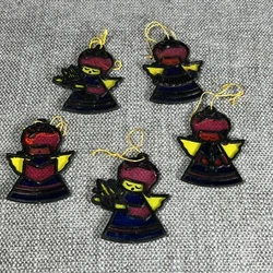 These 5 angels each playing a different instrument. The colors are pink, red,yellow and blue.Shipped with USPS First...