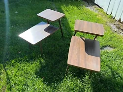 AMAZING PAIR OF MCM VIKO BAUMRITTER END TABLES. FORMICA TOP, WITH FAUX WOOD GRAINED LEGS.