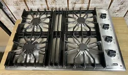 Viking Range Corp Professional 4 Burner 30” Gas Cooktop Range. High quality cooktop! Also will include 15 ft roll of...