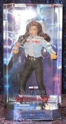 Belt with buckle. Rooted hair. Denim jacket with 