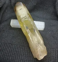 Large Natural raw citrine from brazil. properties of citrine Citrine is associated with positivity and optimism, which...
