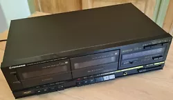Type : double platine cassette compacte. Année : 1987. Poids : 3,8 kg. Sortie : 0,316 V (ligne). Entrée : 63 mV...