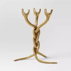 This Snake Candelabra from Threshold™ makes a great addition to your Halloween decor. It showcases three snakes...
