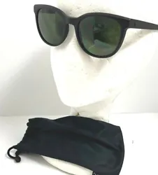 Electric Bengal Polarized Sunglasses. Unisex style Polarized lenses. Made in Italy sunglasses. UV Protection: Blocks...