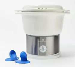 The New Cooks Essentials 4.6-L Ceramic Steam and Serve System, Model K47468, is a versatile kitchen appliance designed...
