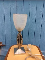 Lampe de table Art Déco 1920 / 1930, jus grenier. ( 10 eur).