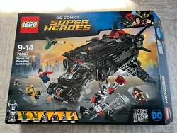 Je vends un set Lego 76087 complet et en très bon état! Envoi groupé possible! - Boîte en très bon état. - Notice...